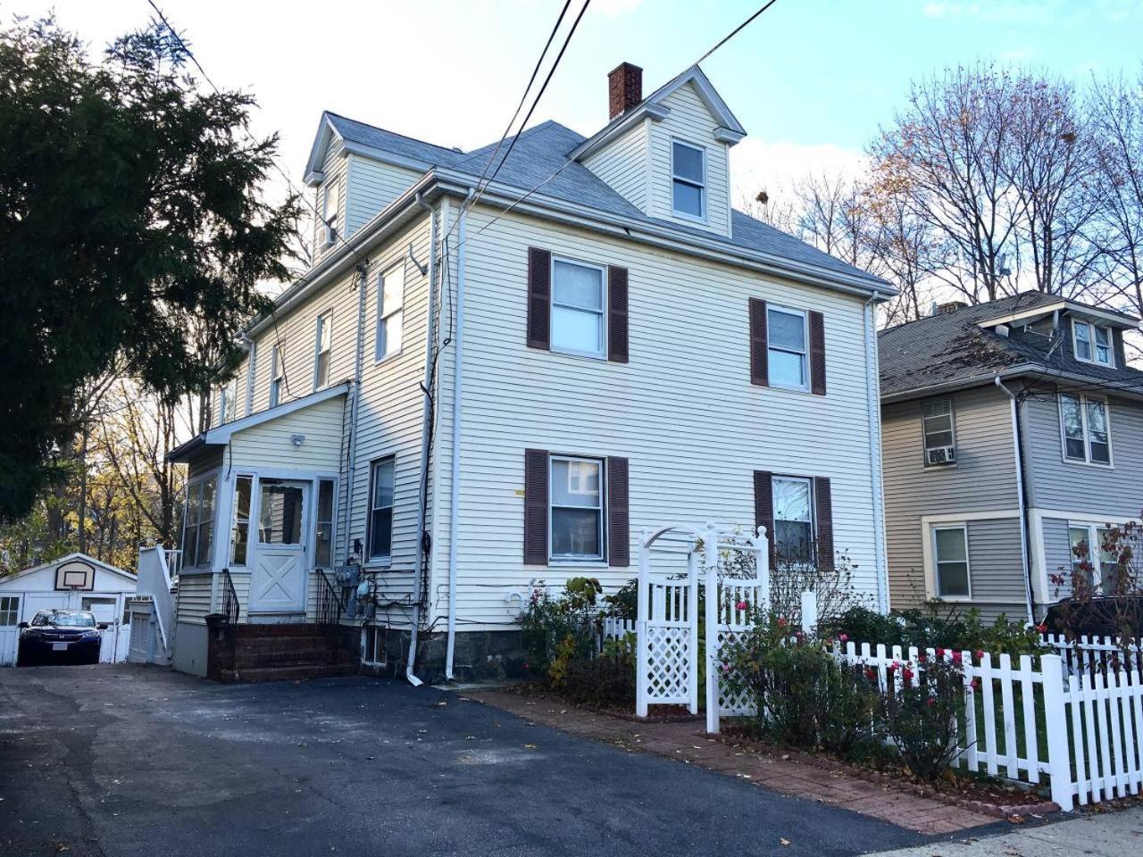 Villa ~*Pet Friendly 30Min To Downtown*~ The Bostonian Exterior foto